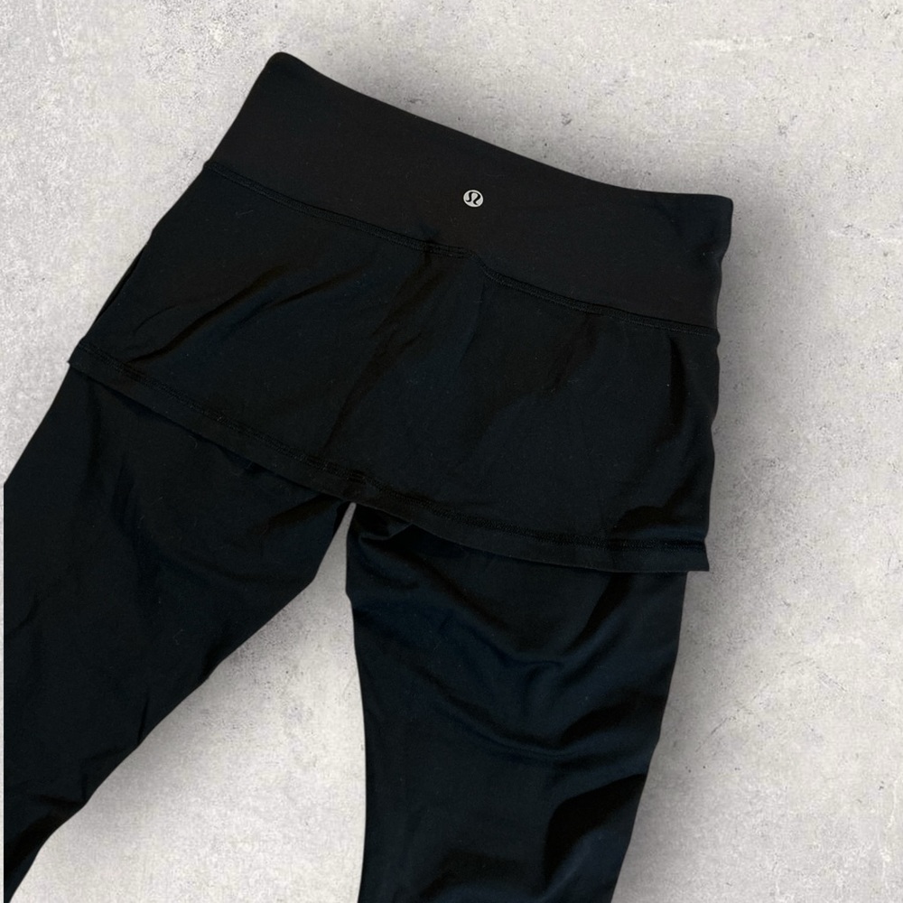 Lululemon A Go Go Crop
Black size 6 - Picture 7 of 12